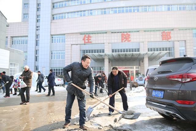 铲雪2.jpg