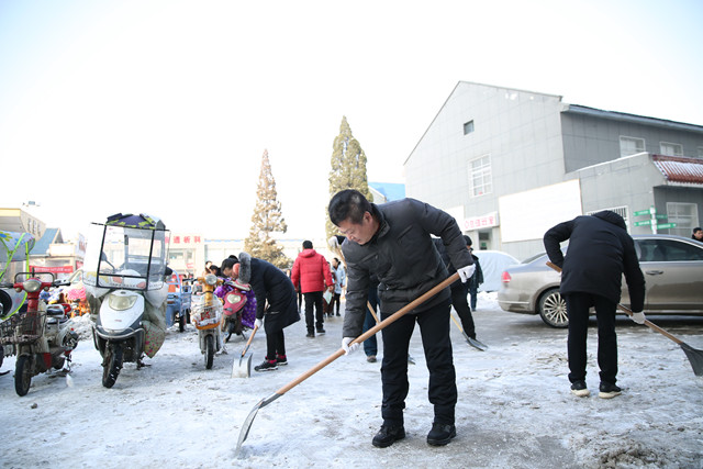 铲雪1.jpg