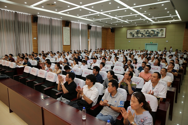 年会08.jpg