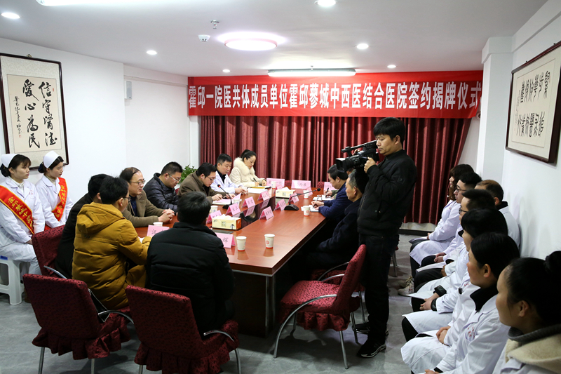 签约1.jpg