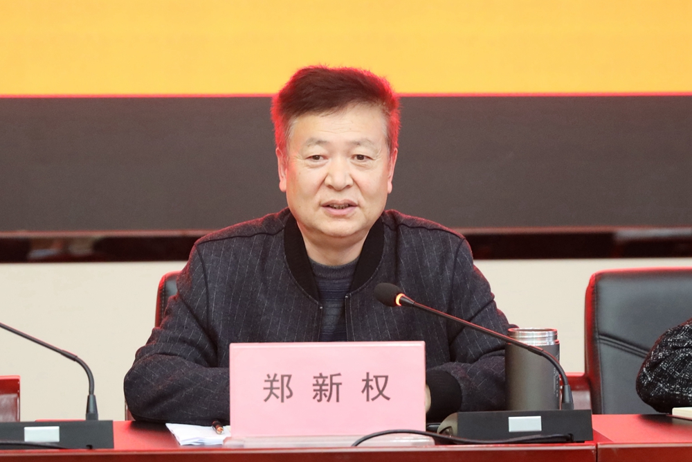 霍邱一院召开疫情防控工作会议暨十一月份感控例会 (2).jpg